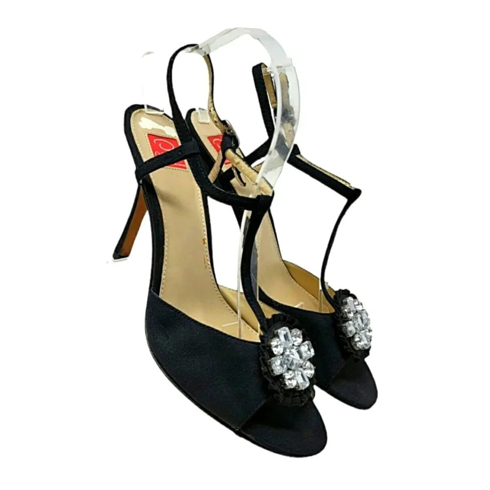 Vintage Oscar by Oscar de la Renta "Deshi" Black Dress Sandals Size 9.5M